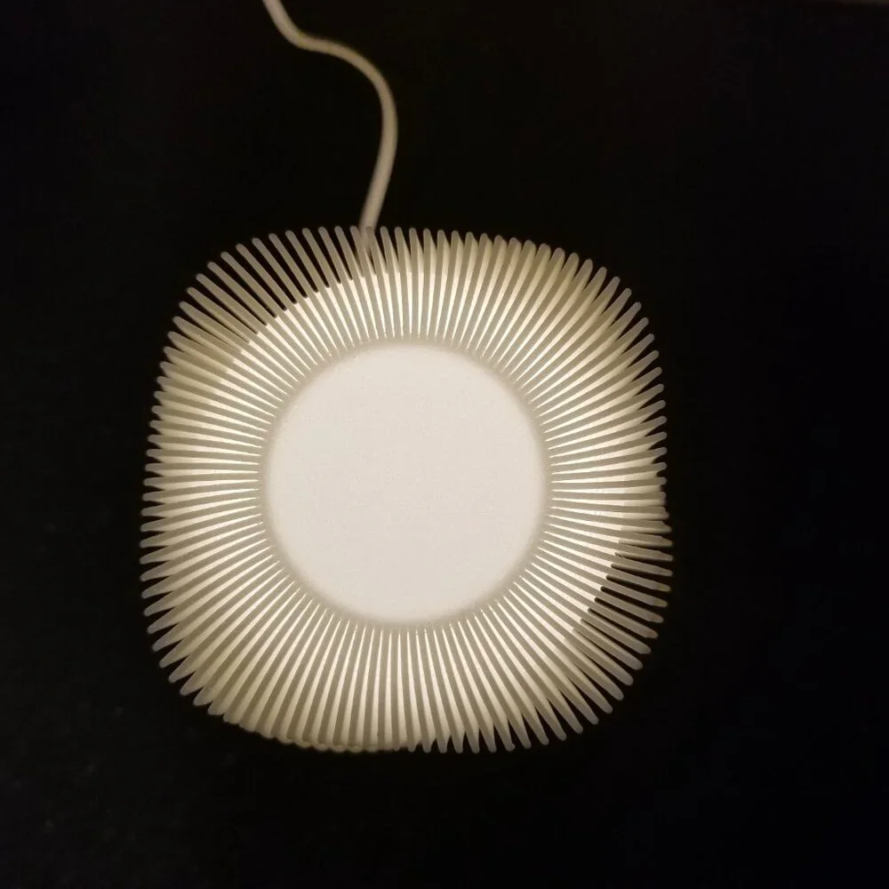Modern 3D Printed Sculptural Table Lamp Twist Ribbed Design Contemporary Light